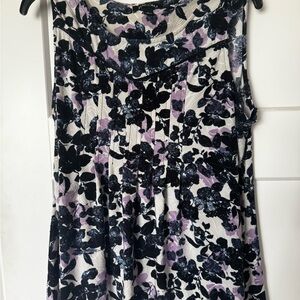 Roz & Ali Sleeveless Floral Pleated Dress - Black, Lavender & Cream